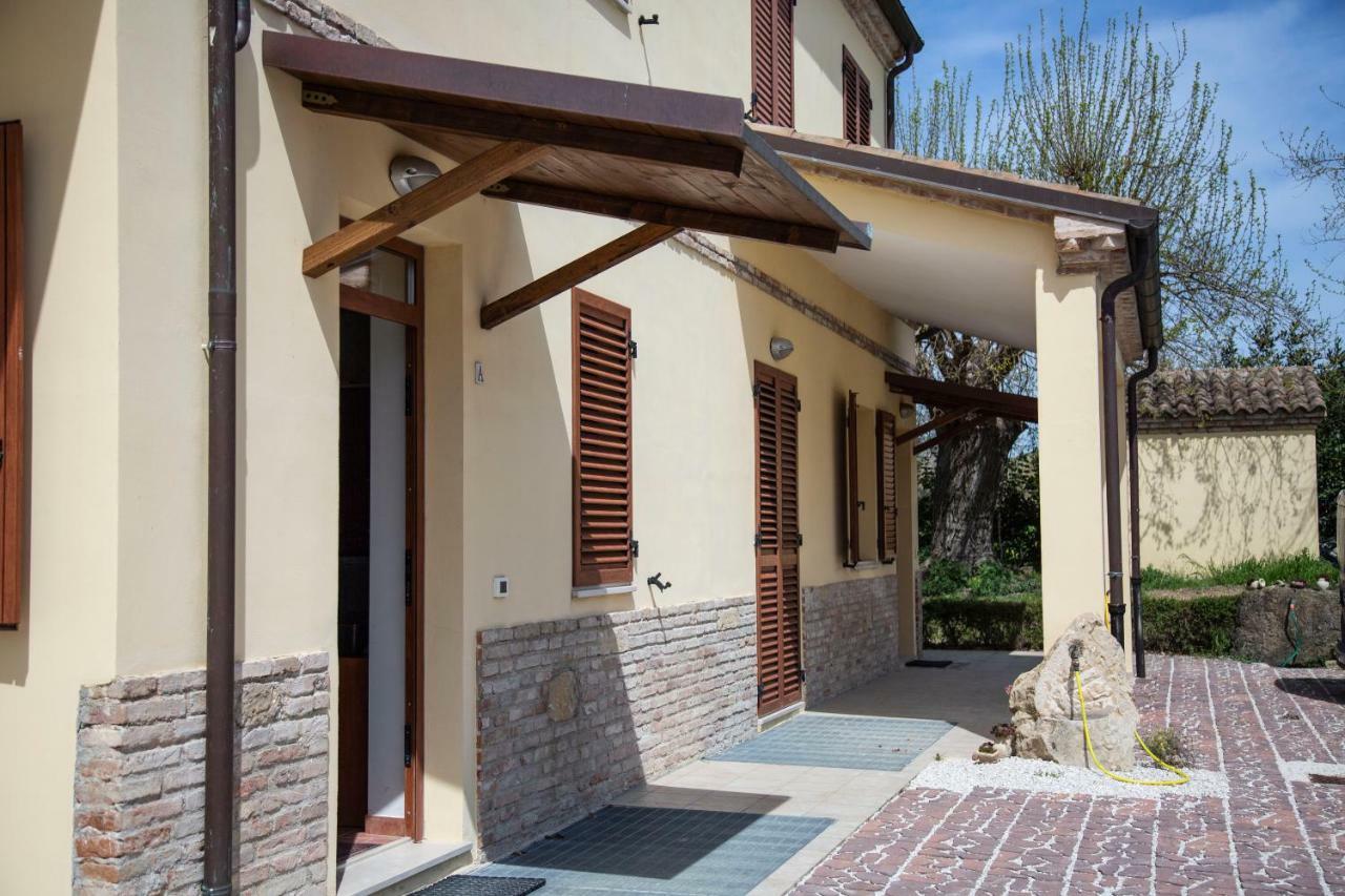 Agriturismo Vallelunga Ancona Luaran gambar